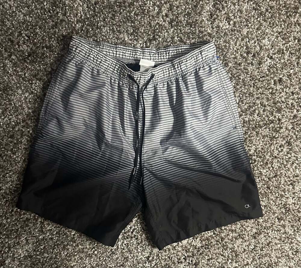 Calvin Klein Men's Black Gradient Stripe Volley Quick Dry Swim Trunks Large